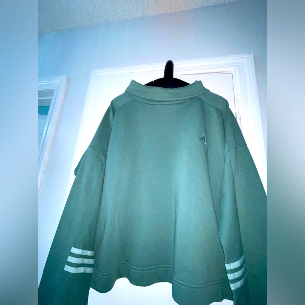 Adidas Sweatshirt in Green